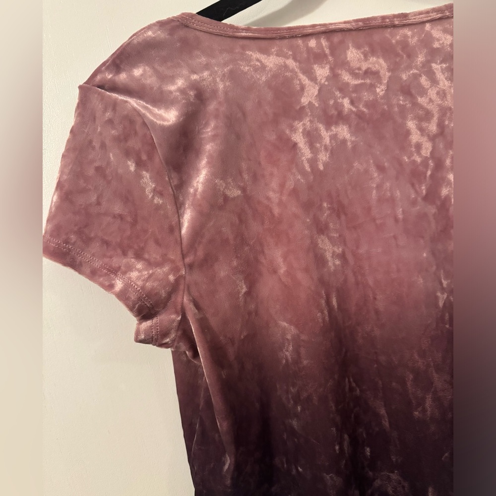 American Eagle Velour Pink/Purple Ombré Short Sleeve Top - Picture 4 of 15